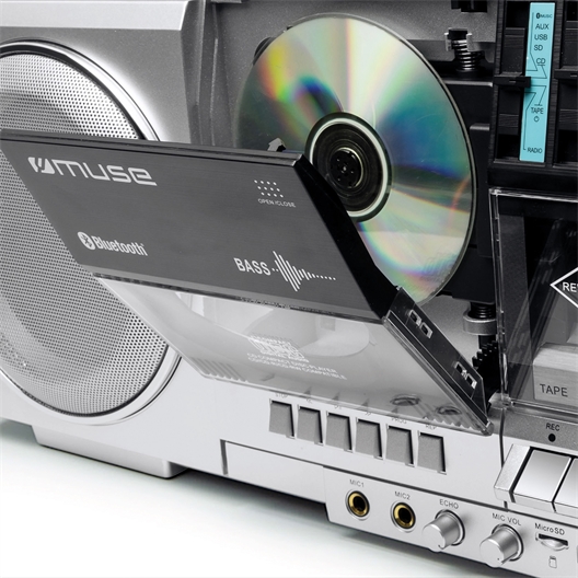 Poste radio/CD/K7 au look rétro et aux technologies d'aujourd'hui